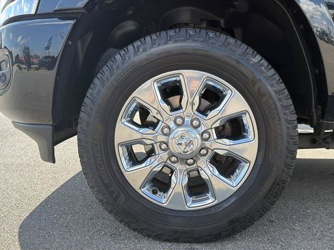 Used 2019 RAM 2500 Limited AWD/4WD image 26