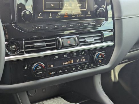 New 2025 Nissan Pathfinder SL image 35