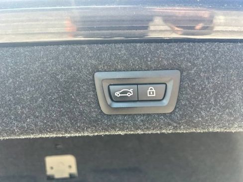 Used 2019 BMW 530i RWD image 20