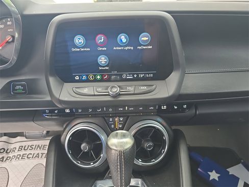 Used 2021 Chevrolet Camaro LT w/ RS Package image 10