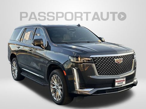 Used 2022 Cadillac Escalade Premium Luxury image 6