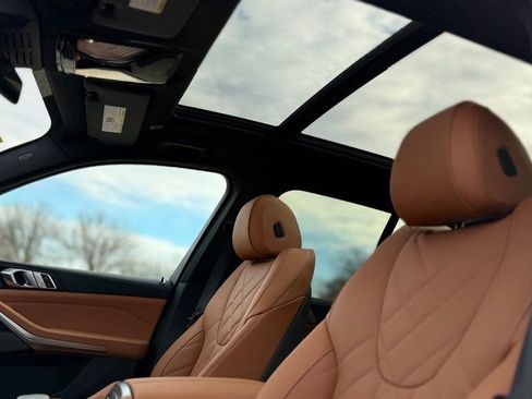 New 2026 BMW X5 xDrive40i w/ M Sport Package image 18