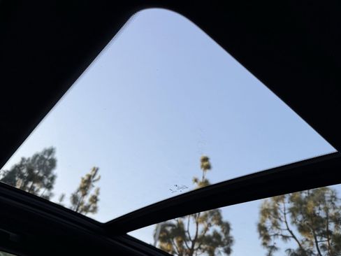 Used 2026 BMW X5 sDrive40i w/ Premium Package image 22