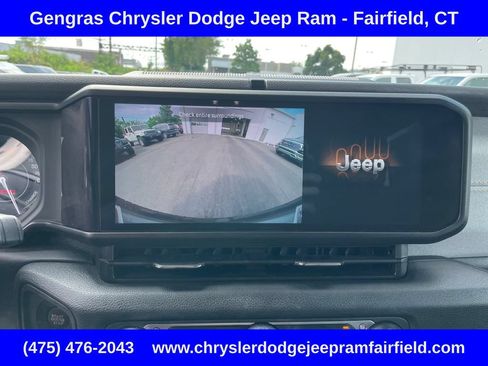 Used 2024 Jeep Wrangler Unlimited w/ Convenience Group AWD/4WD image 53