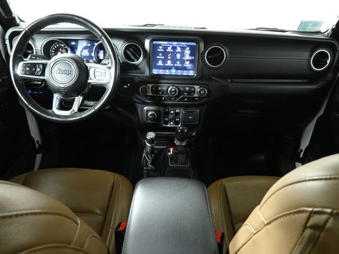 Used 2021 Jeep Wrangler Unlimited Sahara w/ Cold Weather Group image 4