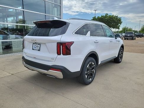 New 2026 Kia Sorento S AWD/4WD image 5