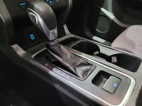 Used 2019 Ford Escape SE image 35