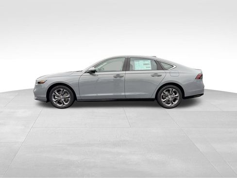 New 2026 Honda Accord EX-L image 17