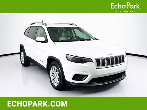 Used 2021 Jeep Cherokee Latitude image 1