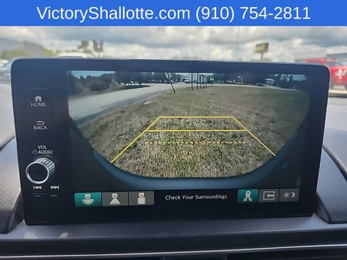 Used 2023 Honda Pilot EX-L image 6