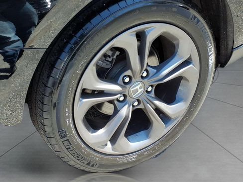 Used 2023 Honda Accord EX image 5