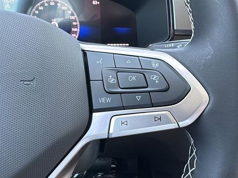 New 2025 Volkswagen Taos S image 17