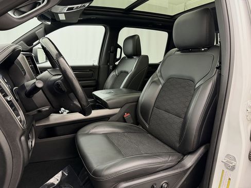 Used 2019 RAM 1500 Sport w/ Level 2 Equipment Group image 9