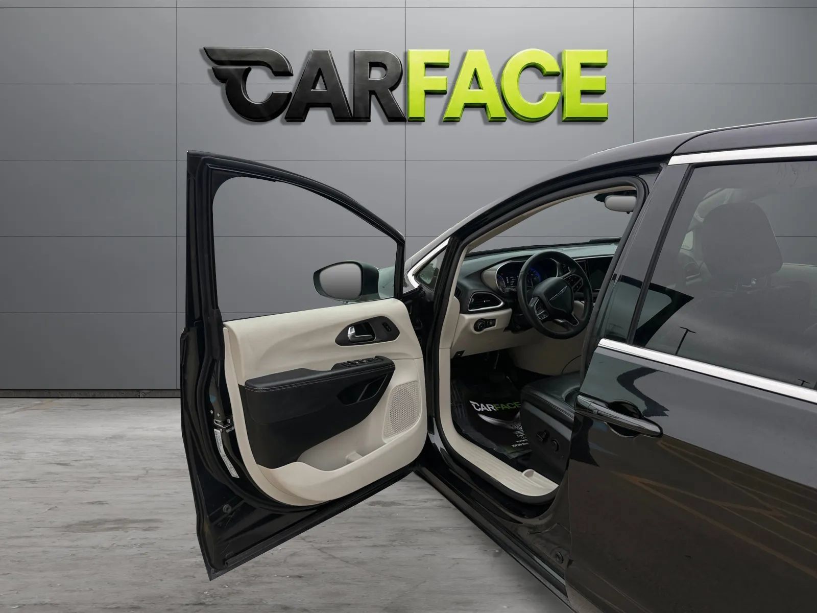 Used 2023 Chrysler Pacifica Touring-L FWD image 15