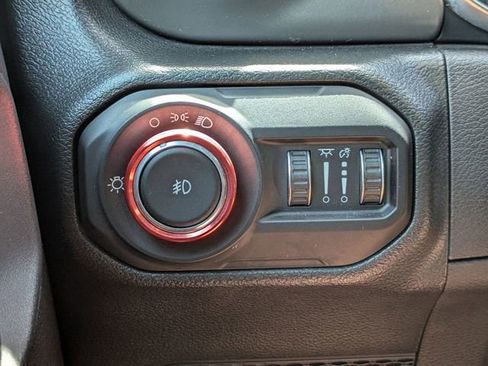 Used 2022 Jeep Wrangler Sport AWD/4WD image 23