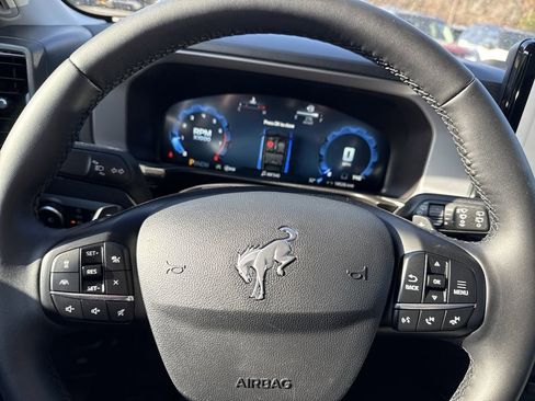 Used 2025 Ford Bronco Sport Badlands image 23