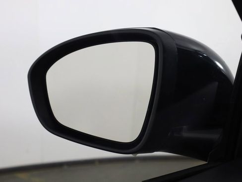 Used 2024 Nissan Altima 2.5 SR FWD image 39