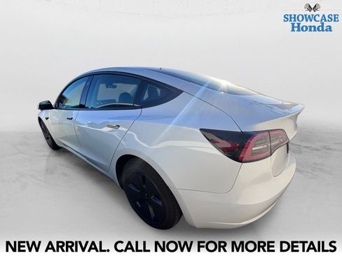 Used 2023 Tesla Model 3 Standard Range RWD image 4