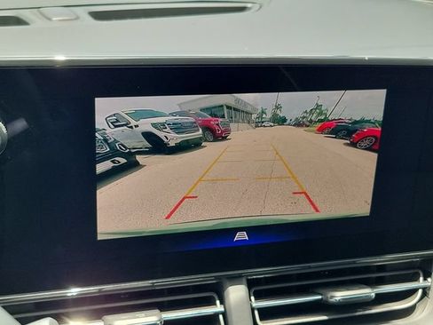 Used 2024 Chevrolet Trax ACTIV w/ Sunroof Package FWD image 28