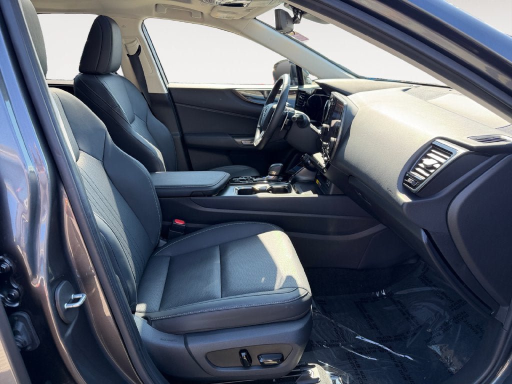 Used 2024 Lexus NX 350h AWD image 24
