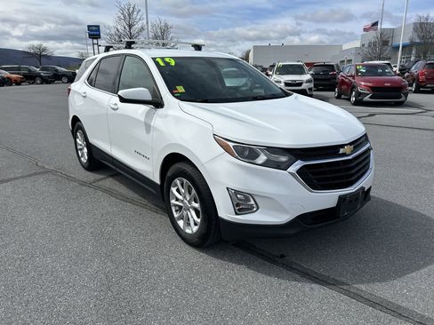 Used 2019 Chevrolet Equinox LT image 1