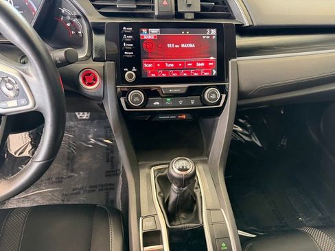 Used 2019 Honda Civic Sport image 21