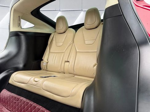 Used 2017 Tesla Model X 75D image 30