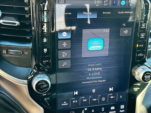 Used 2024 RAM 2500 Laramie image 21