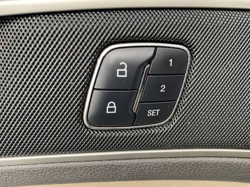 Used 2017 Lincoln MKZ Select FWD image 18