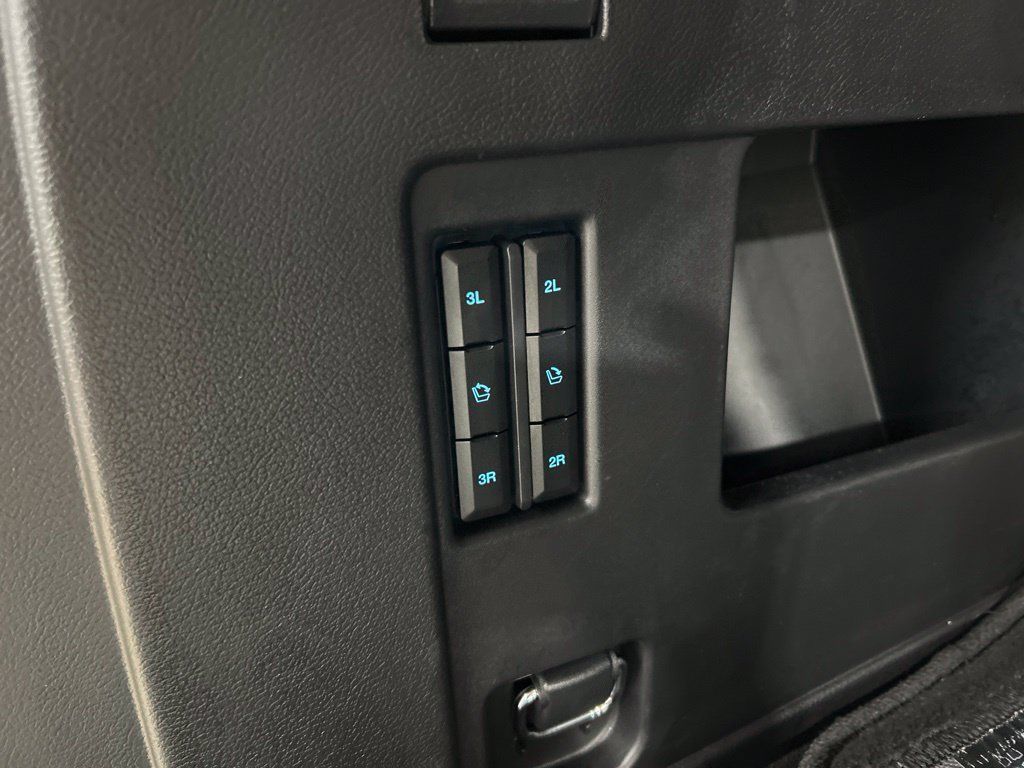 Used 2024 Ford Expedition Limited AWD/4WD image 36