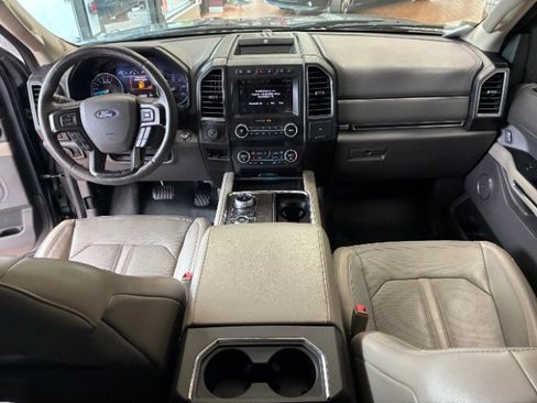 Used 2019 Ford Expedition Limited w/ Equipment Group 302A image 17