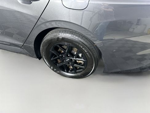 Used 2025 Kia K5 LXS image 11