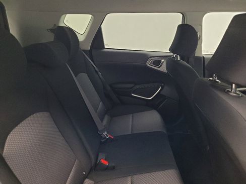 Used 2020 Kia Soul LX FWD image 19