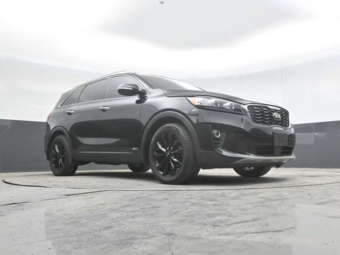 Used 2020 Kia Sorento EX AWD/4WD image 28