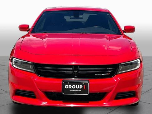 Used 2022 Dodge Charger SXT RWD image 4