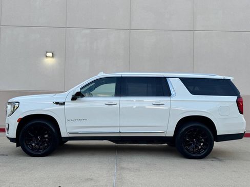 Used 2021 GMC Yukon XL SLT RWD image 2