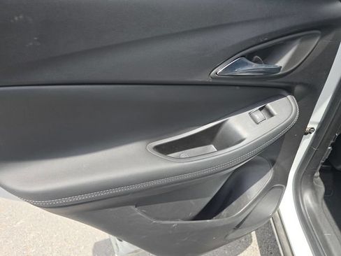 Used 2023 Buick Encore GX Preferred w/ Cold Weather Comfort Package FWD image 12