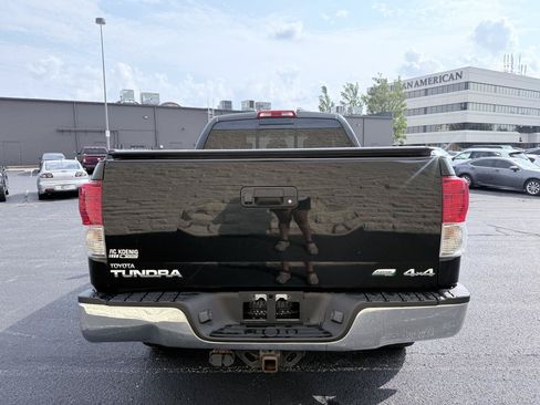 Used 2012 Toyota Tundra 4x4 Double Cab w/ SR5 Pkg image 4