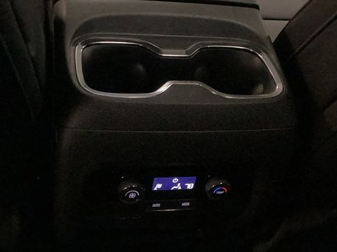 New 2026 Chevrolet Traverse Z71 w/ Driver Confidence Package image 19