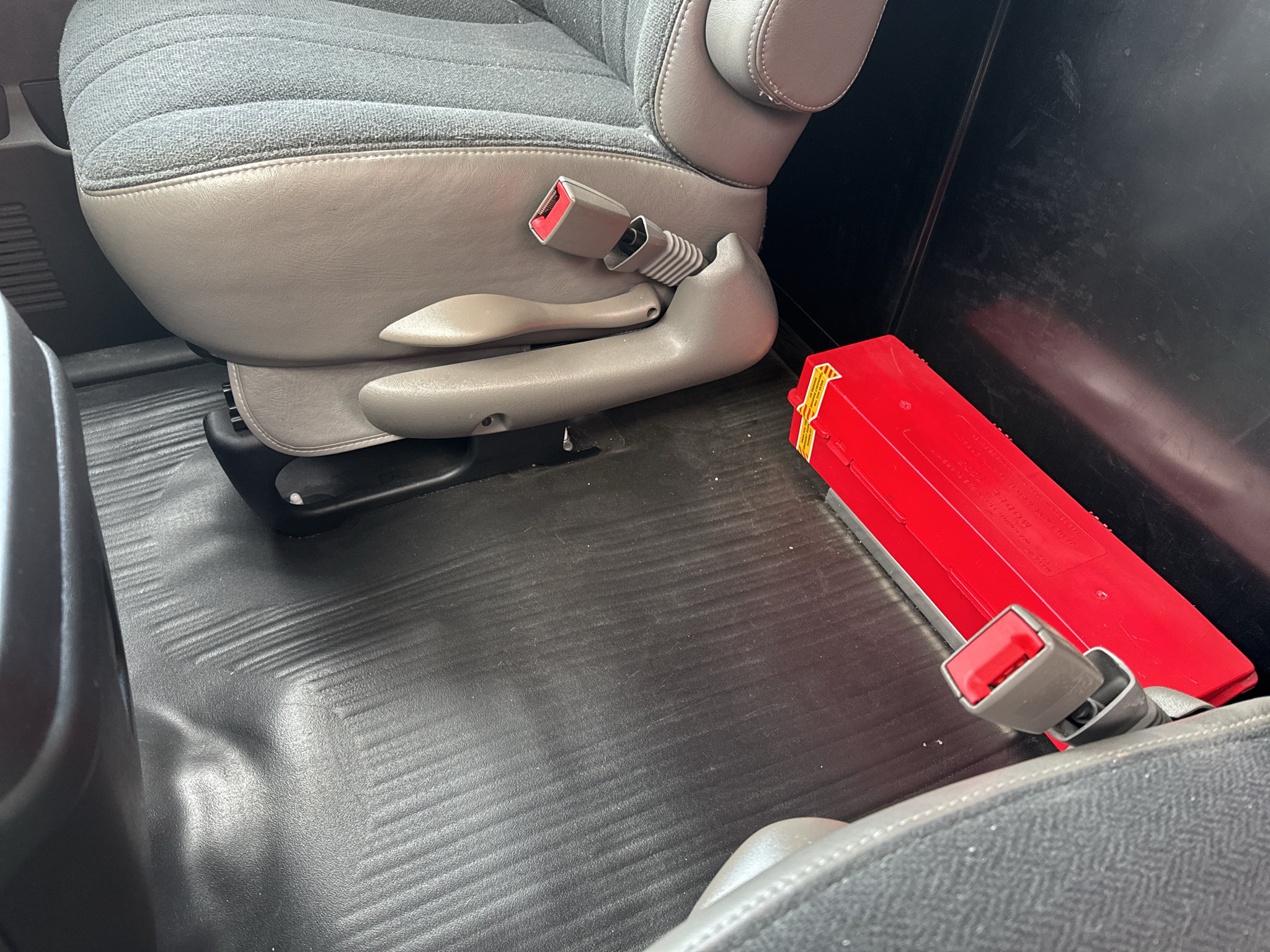 Used 2025 GMC Savana 2500 w/ Driver Convenience Package RWD image 21