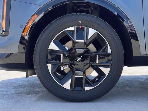 New 2026 Kia Sportage SX Prestige AWD/4WD image 11