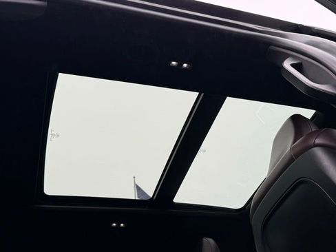 Certified 2020 Ford Explorer Platinum image 5