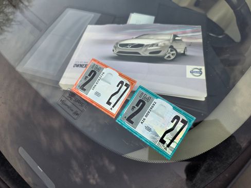 Used 2012 Volvo S60 T5 w/ Multimedia Pkg image 15