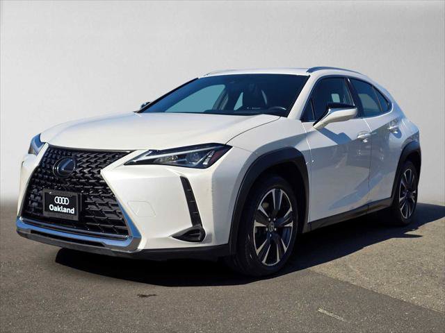 Used 2020 Lexus UX 200 w/ Premium Package FWD image 7