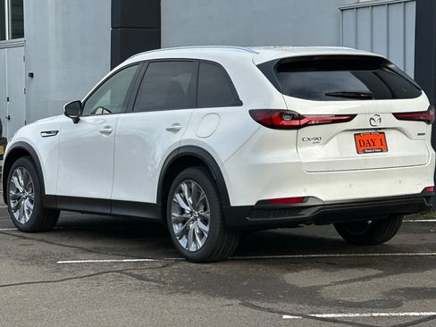 New 2026 MAZDA CX-90 3.3 Turbo w/ Preferred Package AWD/4WD image 6