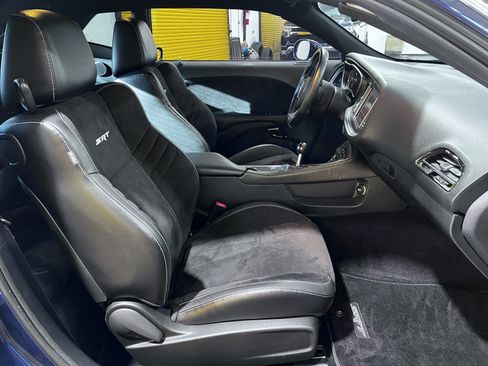 Used 2016 Dodge Challenger SRT Hellcat RWD image 17