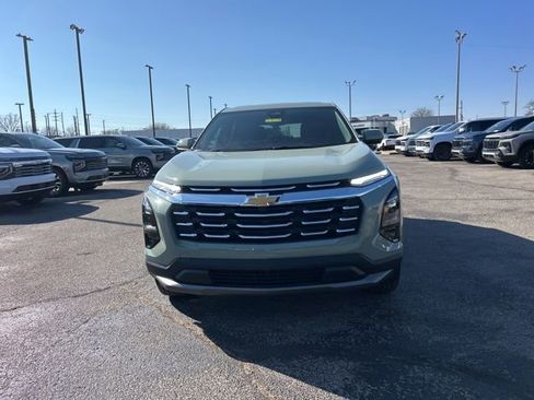 New 2026 Chevrolet Equinox LT w/ Safety and Technology Package FWD image 8