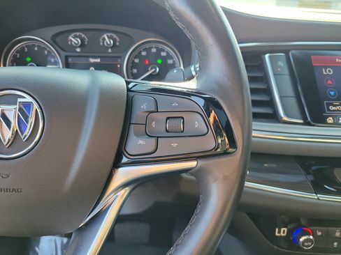 Used 2024 Buick Enclave Essence w/ Experience Buick Package FWD image 23