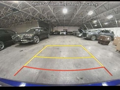 Used 2024 Hyundai Elantra SEL image 31