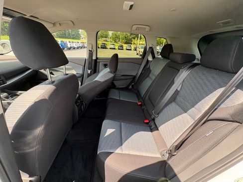 Used 2023 Nissan Rogue SV FWD image 26